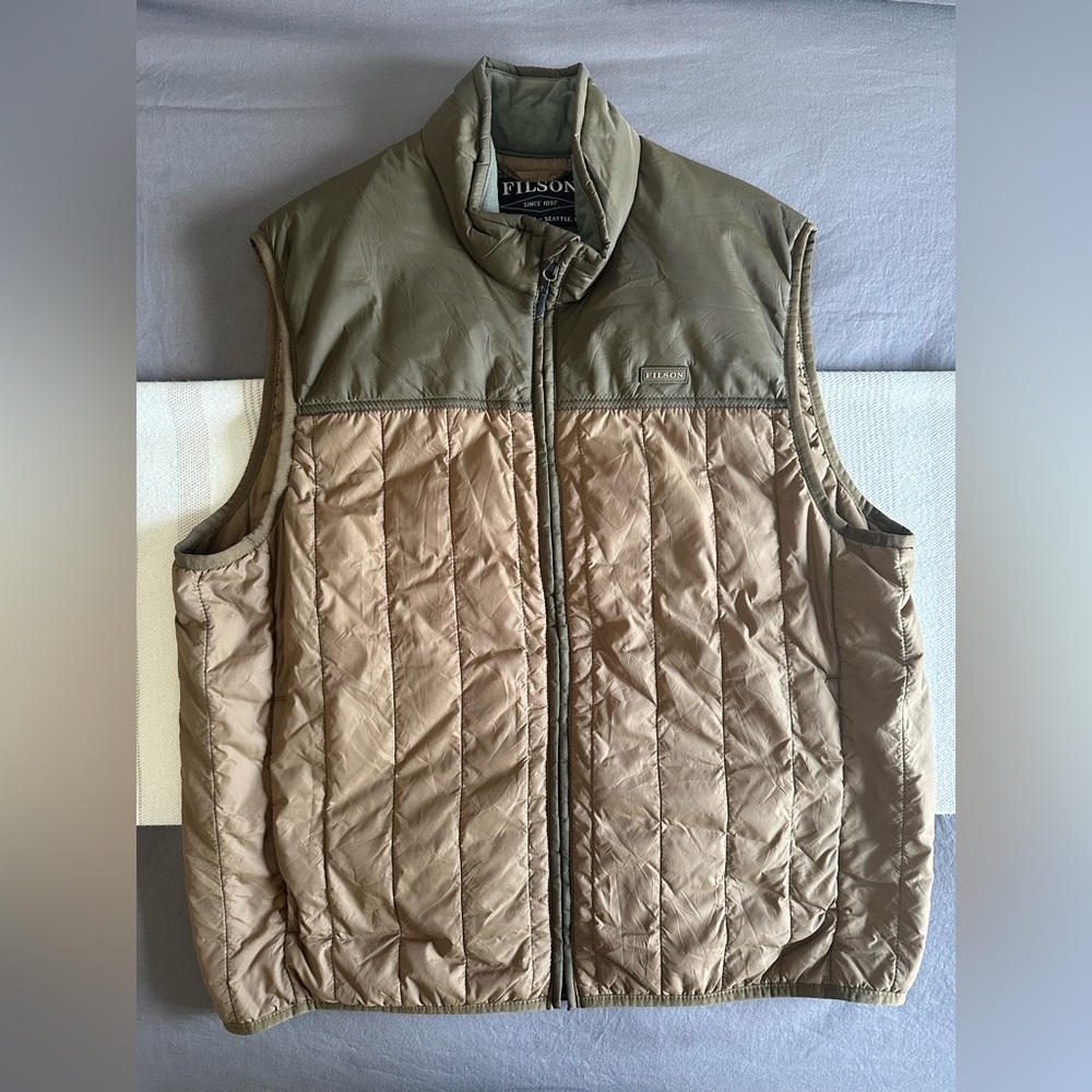Filson Ultralight Vest Primaloft in Olive Green Men's Size XXL/2XL
